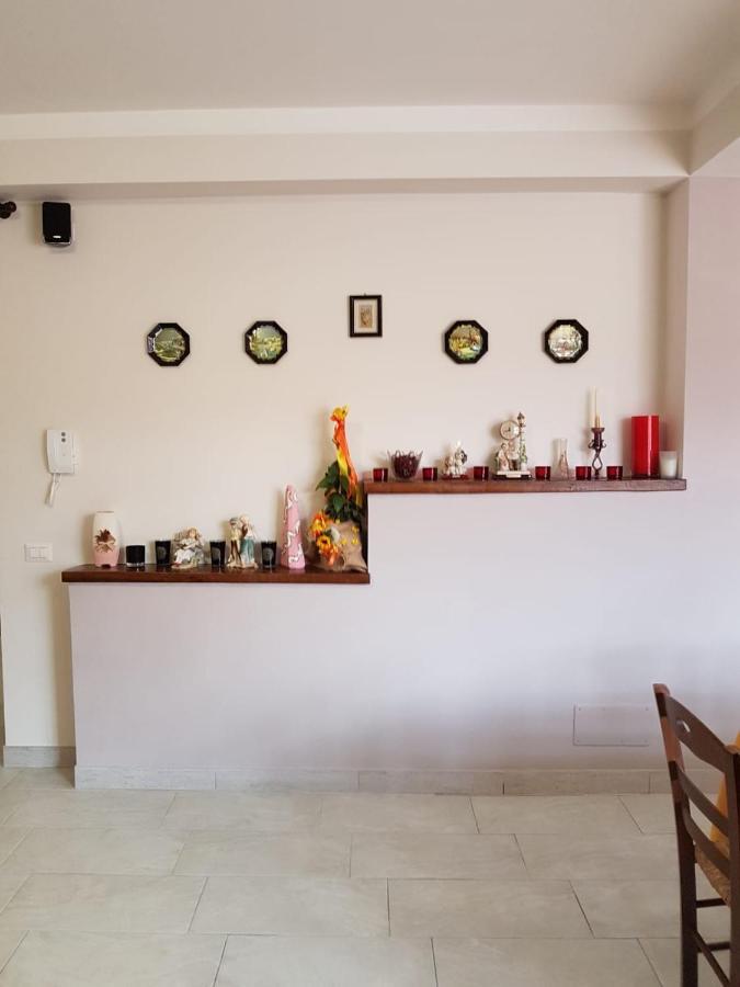 B&B La Casetta Di Lilly Amelia Extérieur photo